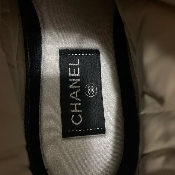 Chanel Mid Top Sneakers - Picture 4 of 9